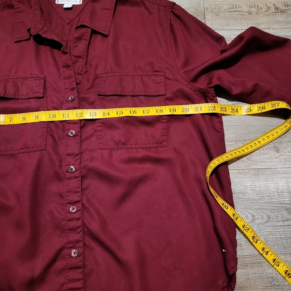 Tommy Hilfiger Button Up Shirt Roll Tab Utility Crimson Red Relaxed Womens Large - Picture 7 of 9